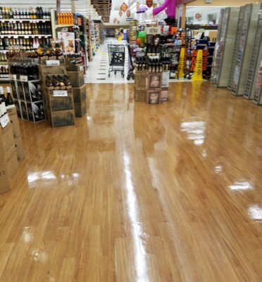 Floors 1